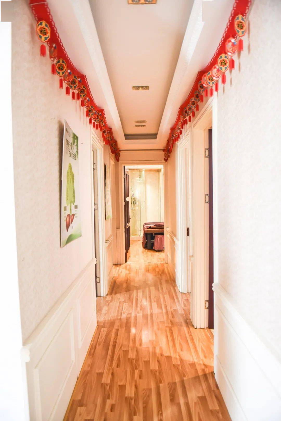 按摩|39.9元秒杀小气泡+瑜伽驻颜术+贵族SPA！超值福利让你美到发光！