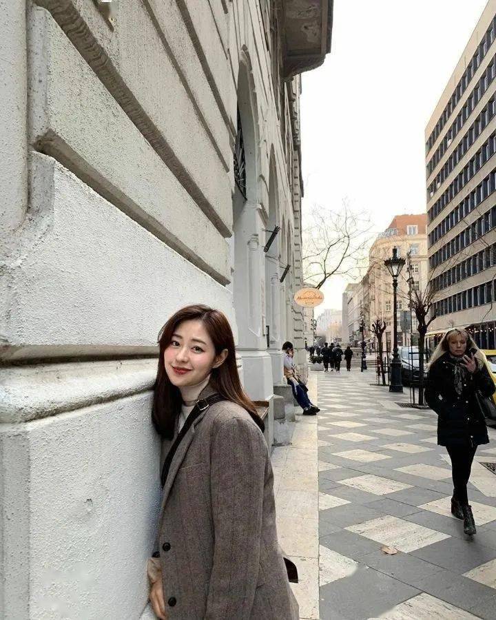 春香|美翻了！23岁撞脸“金泰熙”的她，拿下了韩国选美冠军！