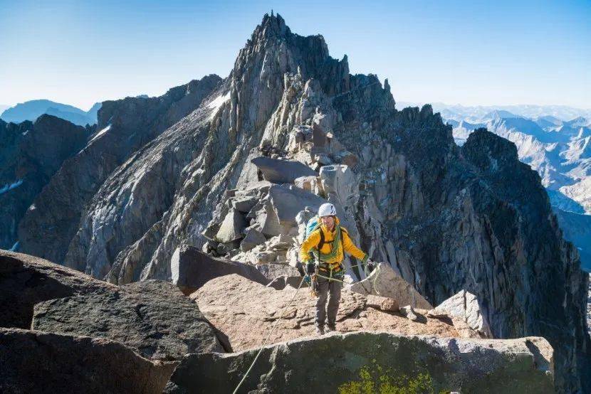 防水|哥们,你买错了!这件外套是软壳,不是冲锋衣