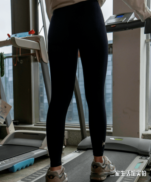 康康|换了条裤子而已，朋友问我最近怎么瘦了5斤？