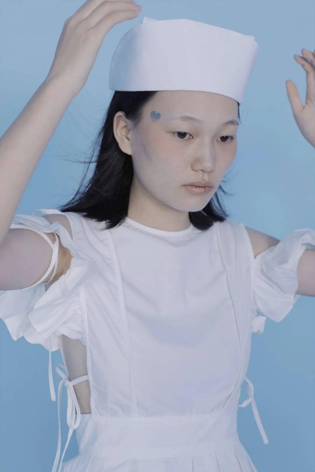 看腻|看腻了大同小异的美妆视频？不如来看看她们的！