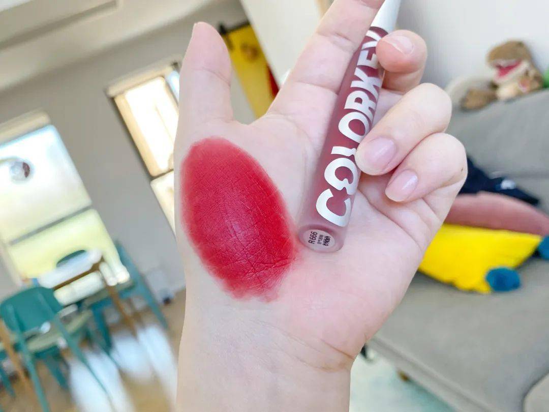 涂是|爱了!30几块还巨显白,这些唇釉全买别犹豫!