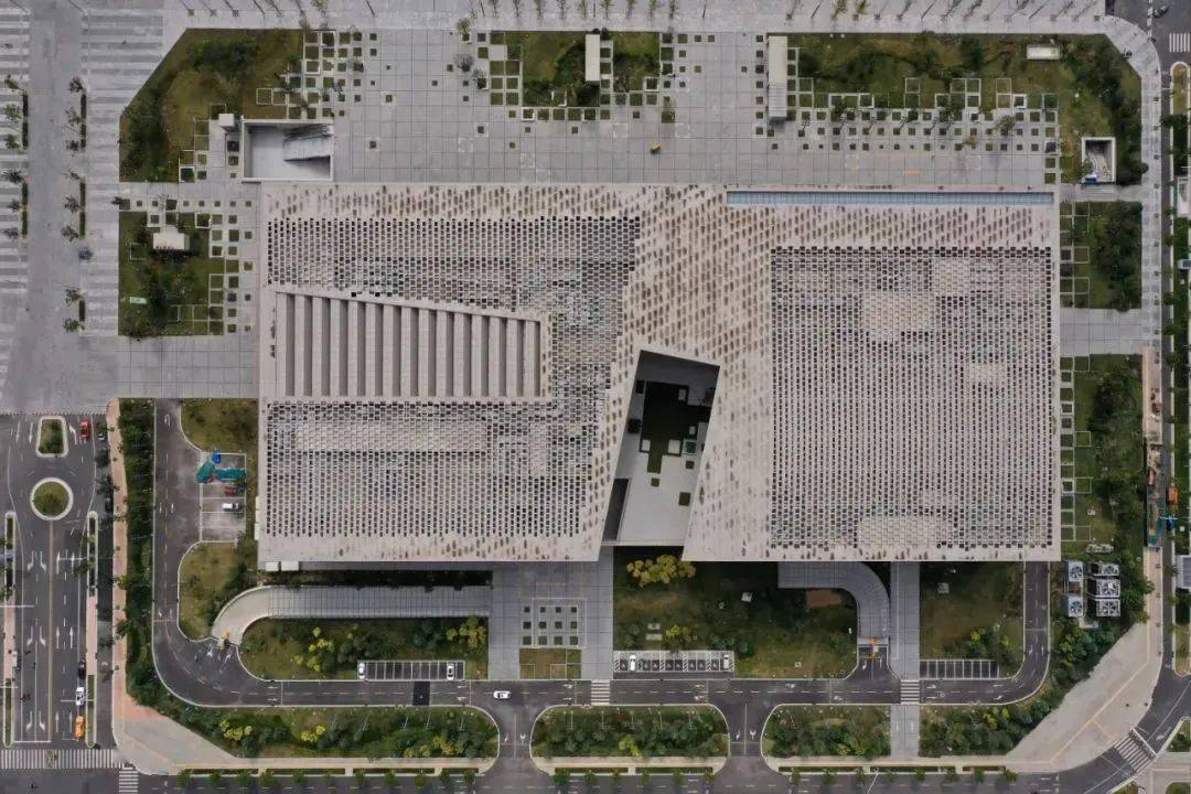 揭开神秘面纱,郑州美术馆新馆25日面向公众开放