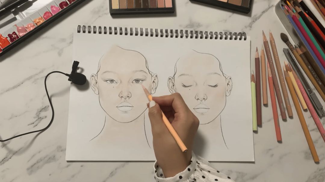 看腻|看腻了大同小异的美妆视频？不如来看看她们的！