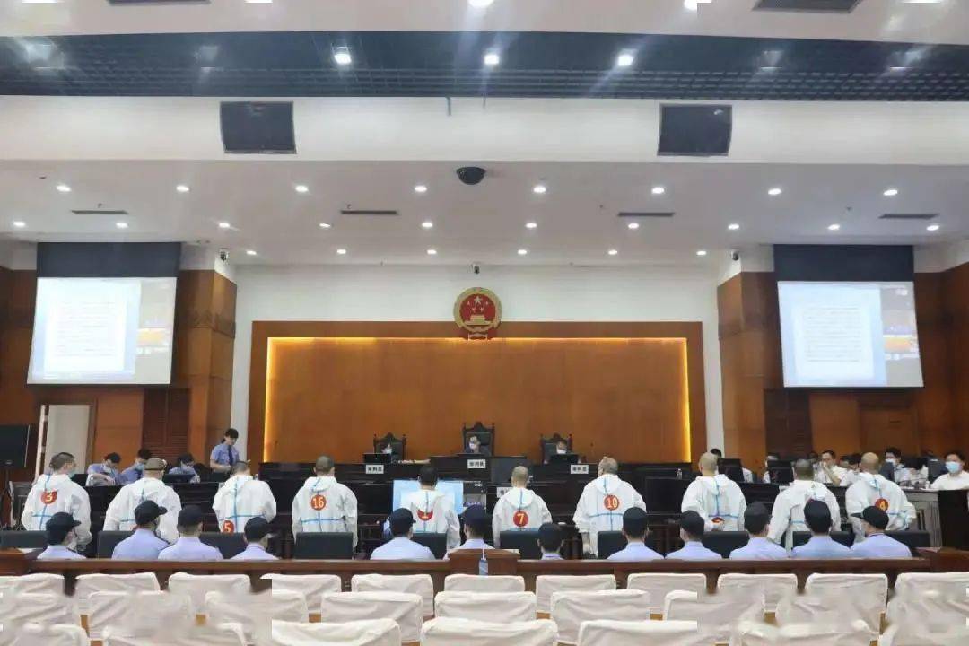 台州以胡永跃为首的涉黑组织22人获刑_手机