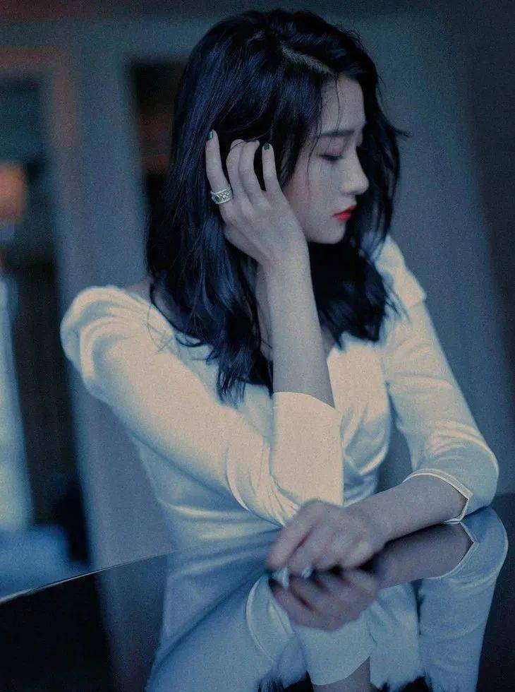 海豚|和妈妈戴情侣款的小海豚，真真是把珠宝戴到了起跑线上