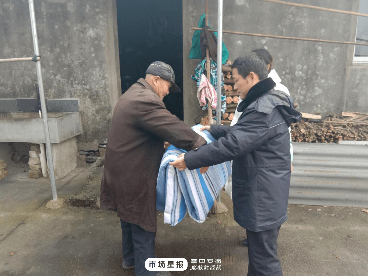 旌德县三溪镇李灵明:一线最美扶贫人 - 24h - 安徽财经网