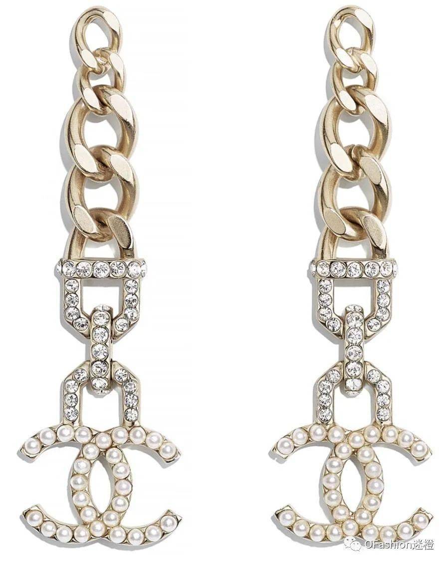 Coco|凭什么不是真金白银的CHANEL配饰,有这么多人愿意买单