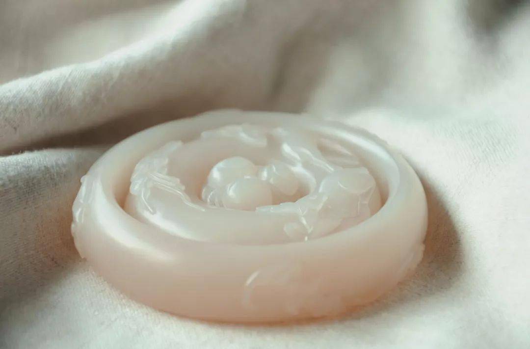 藕粉|玩了这么多年玉，这个“玉中美人”，你竟然错过了？