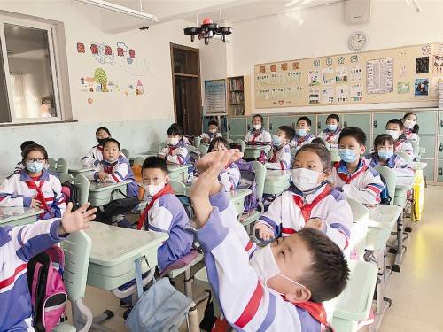 西岗区|西岗区科普大篷车进校园 动手“玩”科技！