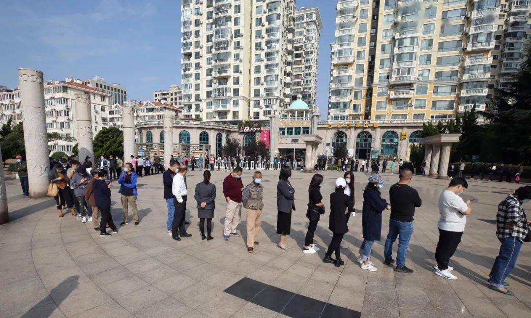 青岛核酸检测人口_青岛核酸检测现场图片