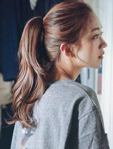 好脸|百搭马尾也有雷区?扎不好脸变得更大!