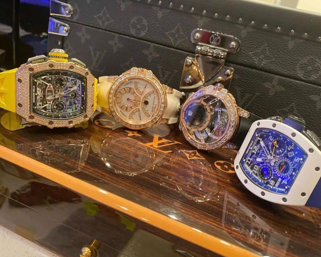 生活|男版“名媛”最想盗图的日本大款?日常炫富闪瞎眼球…