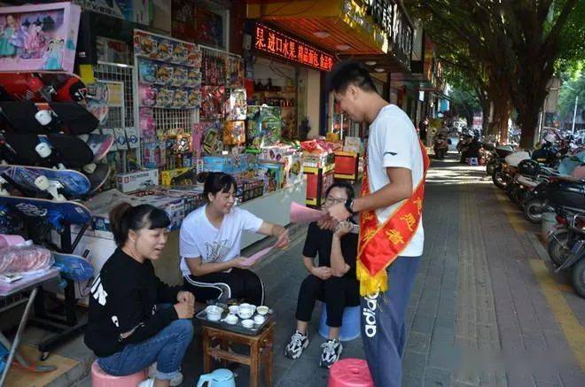 人口普查宣传志愿活动_人口普查宣传图片(2)