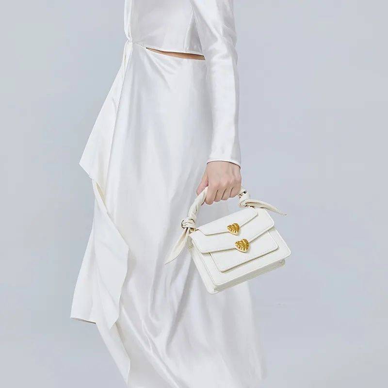 cm|秋天的第一只包包,你不会还没买吧?