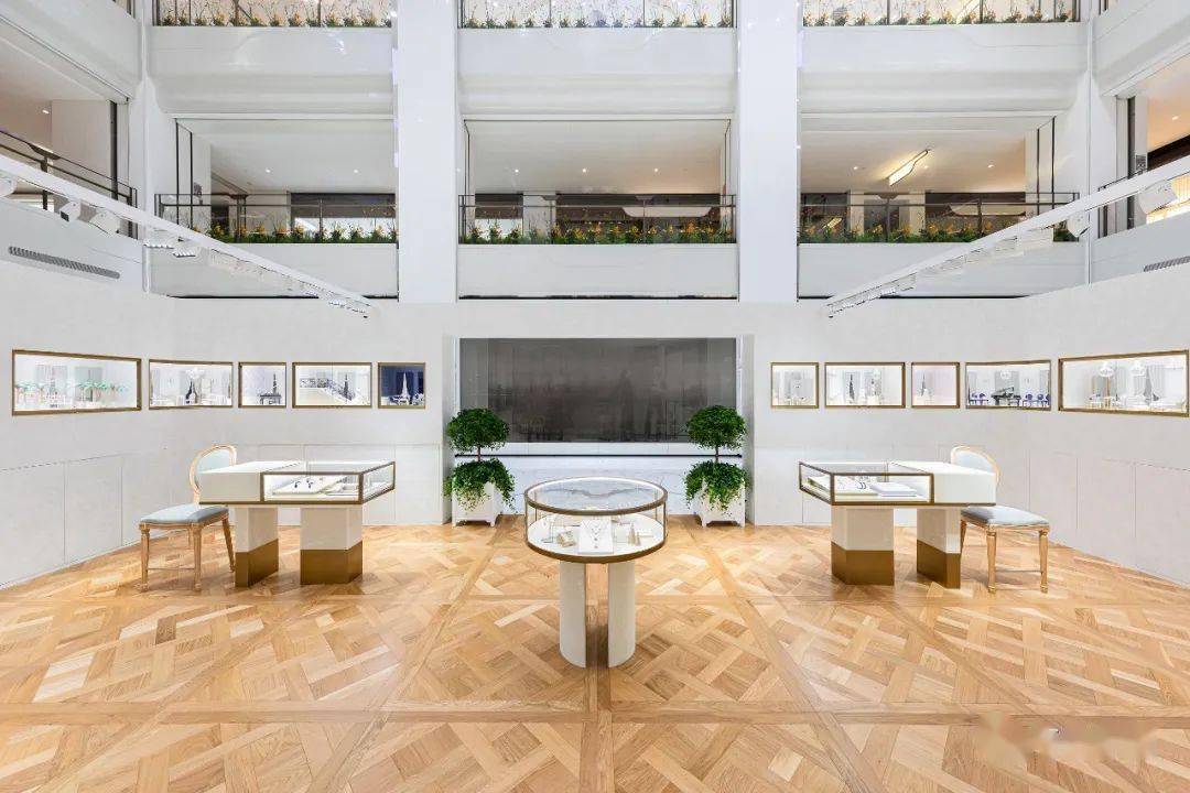 大道|Dior将巴黎蒙田大道“搬来”北京，带你看看珠宝腕表新作