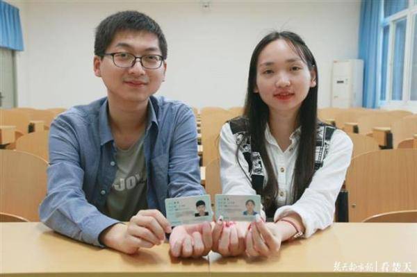 李欢|太有缘！武科大两研究生同名同姓同导师，还同年同月同日生！