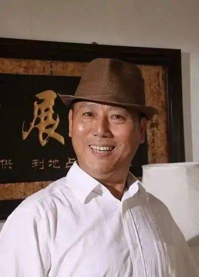 郭敬明|“拷打”郭敬明的李诚儒，到底凭什么这么狂？