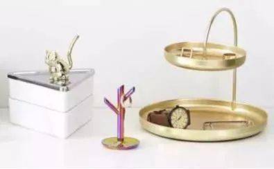 珠宝|有“毒”首饰盒别买！把珠宝都毁的不成样！4招教你买到最合适的首饰盒~