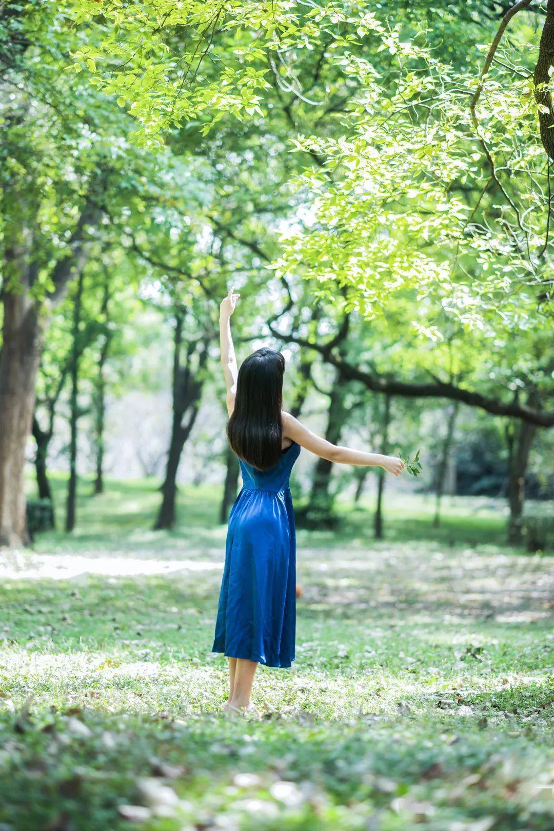 镜头|让你的被摄者充满自信，拍摄女性自然又上镜的12个方法