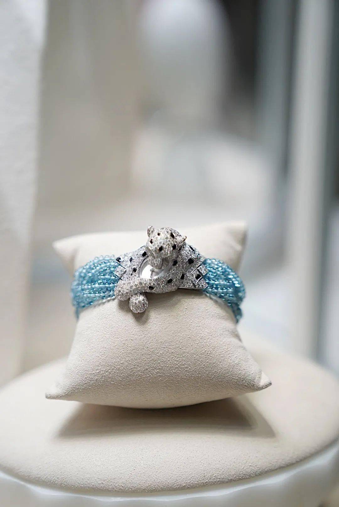 珠宝|看高级珠宝的心情，就像爱上金城武