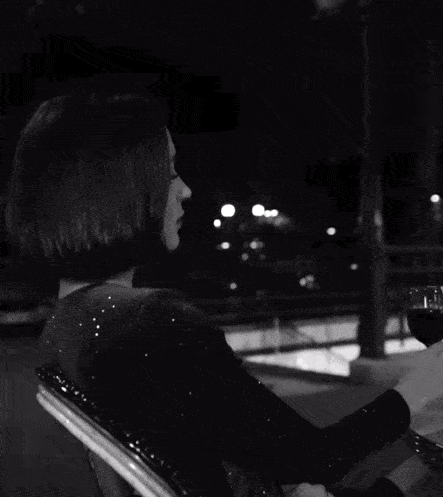 醉意|微醺美人 几分温热的醉意 几分疏离