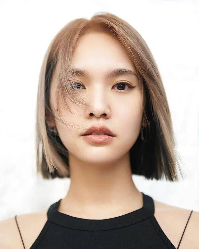 螃蟹|Lisa的搞笑螃蟹舞火了！但更想模仿她的拼色染发~