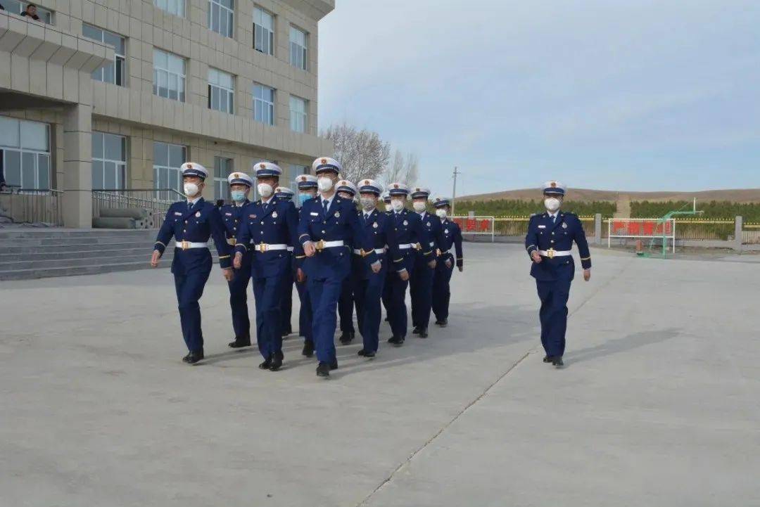 该支队所属扎鲁特旗大队党委接到《意见》后,积极与驻地党委政府请示汇