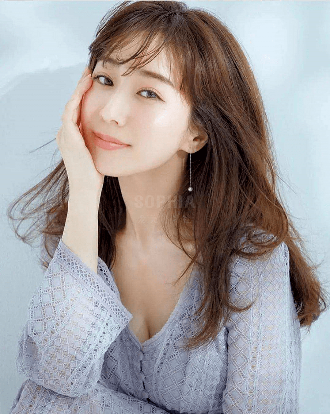 get|死亡芭比粉、土味好嫁风…?信不信,姑娘们都嫌弃的直男审美,也能 get 变美灵感