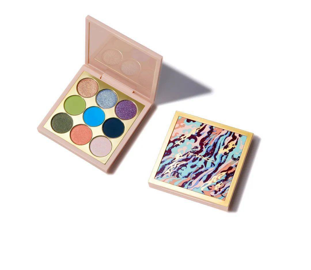 唇膏|魔法阵腮红、猫咪唇膏……我猜你肯定不舍得用这些化妆品！