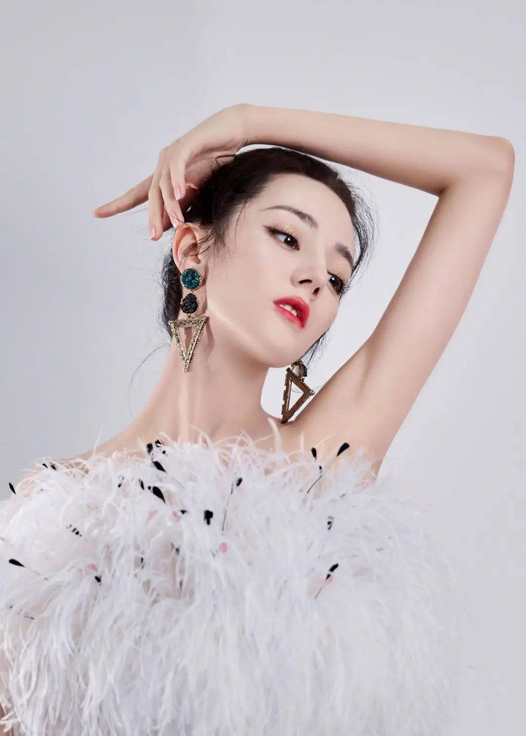 软组织|什么样的状态叫越熟越美？我在童瑶身上看到了答案