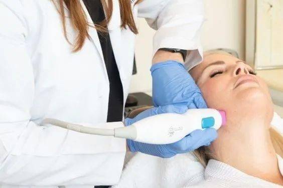 软组织|什么样的状态叫越熟越美？我在童瑶身上看到了答案