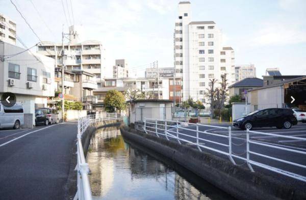 奥田|日本冈山市内水渠发现一弃婴 送医2小时后死亡