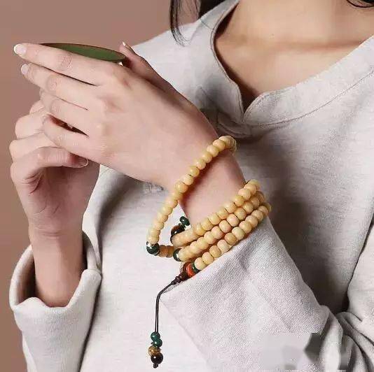 女性|手串分男女，佩戴有讲究！戴错不仅毫无功效，甚至还会阴阳失调……