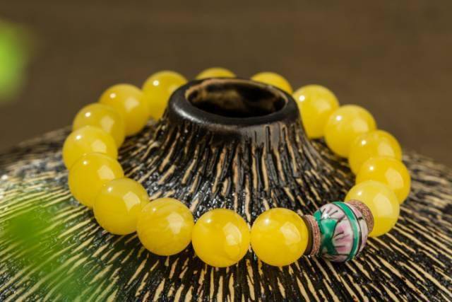 女性|手串分男女，佩戴有讲究！戴错不仅毫无功效，甚至还会阴阳失调……