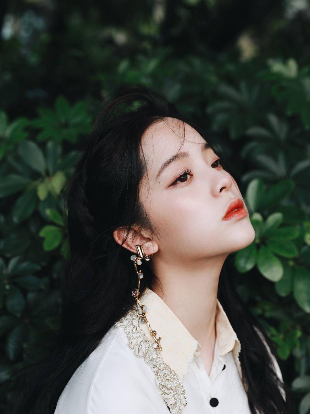 娜娜|少女美成了画中人？想给欧阳娜娜的造型师多加两个鸡腿！