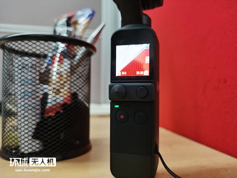 Pocket|大疆口袋小相机DJI Pocket 2套装版深度评测：变成生产力工具