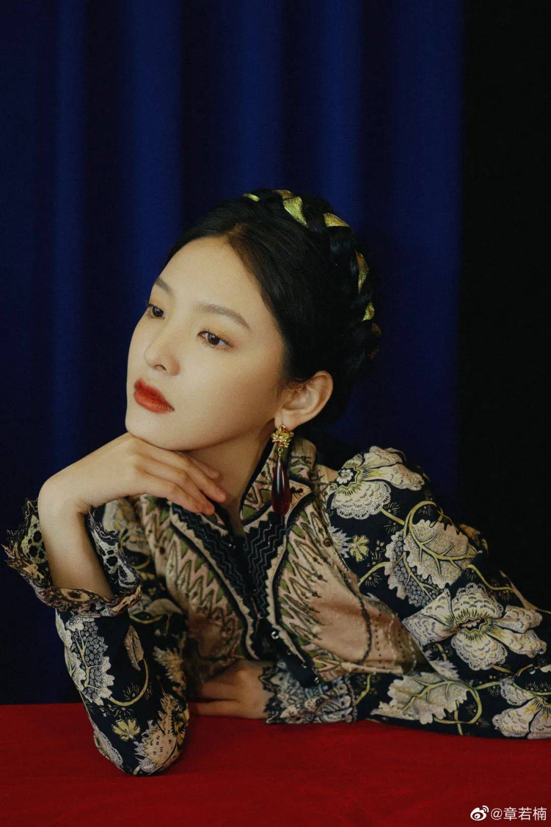 娜娜|少女美成了画中人？想给欧阳娜娜的造型师多加两个鸡腿！