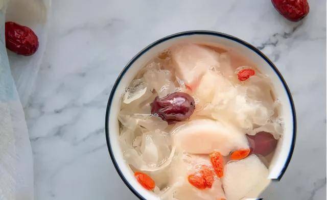 银耳怎么煮给孩子吃 e7217699fc7f4a12afa9b504ae6a1255.jpeg