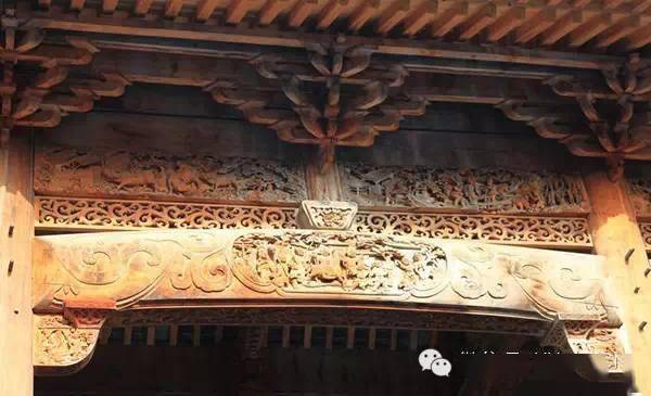 乱石穿空古代建筑木雕穿越时空的故事