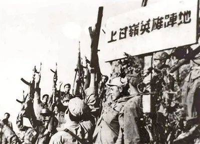 志愿军|一根布满弹痕的树干,见证68年前那场激烈战斗……