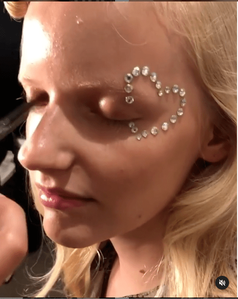 万圣|想在万圣节票圈“躺赢”？这样“搞鬼”不会输！