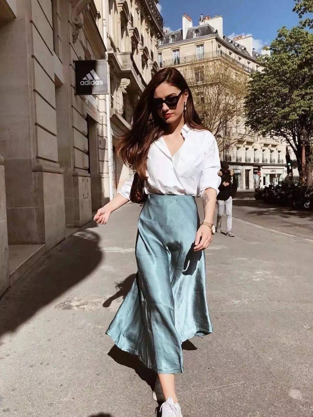 丝绸|见过世面的女人，在穿衣上都有这些特点