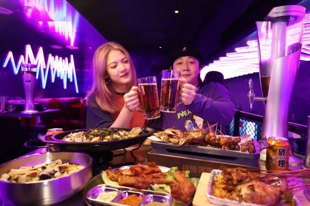 鲳鱼|还一堆人叫好！福州这个老板“逼良为鲳”