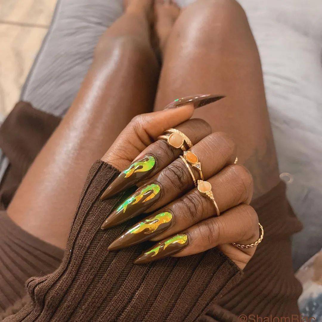 女童|非洲部落9岁毁容女童接受“换头术”，15年后现状曝光看哭网友：这才是顶级美人！