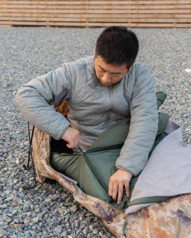 边防配发新型一体化单兵睡袋帐篷!零下40度也没事_手机搜狐网