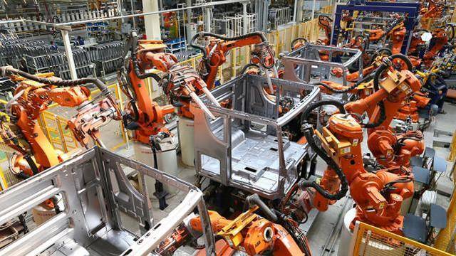 关税|工作岗位回流？美媒：特朗普治下美国制造业下滑趋势并未扭转