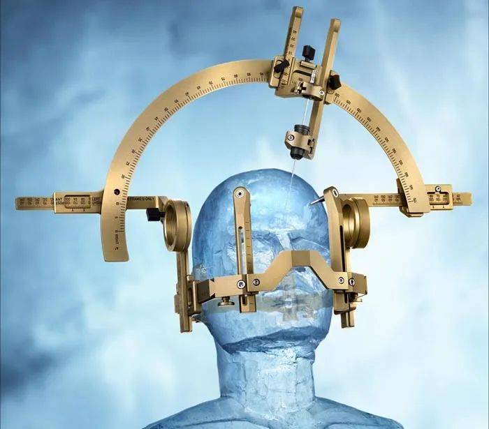 七岁那年,他得了“丧尸”一样的怪病