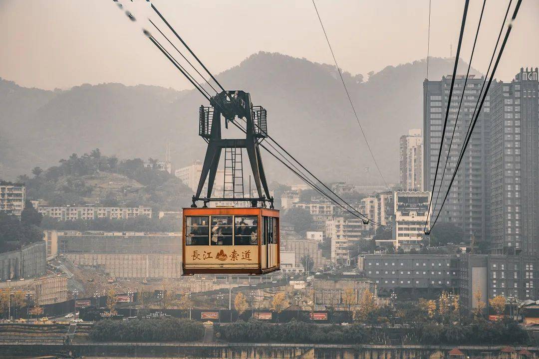 两江索道:一座城市凌波微步的曼妙记忆_嘉陵江