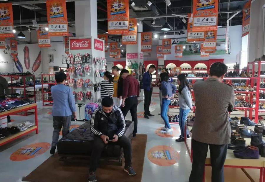 表情|快入！迟咗就冇！畀个表情包你体会一下...